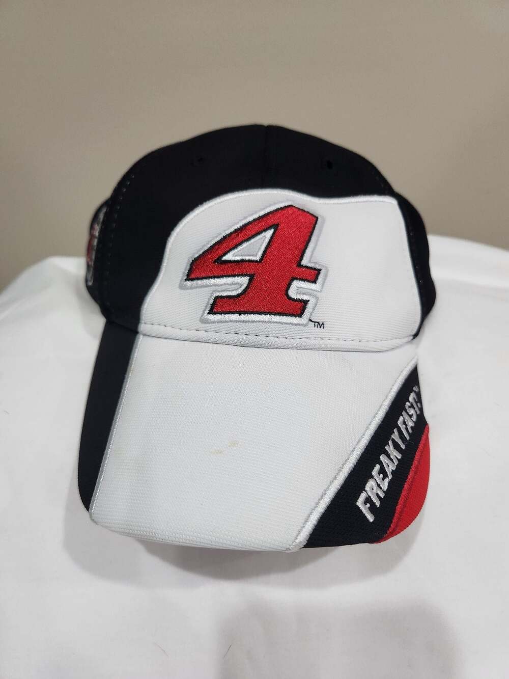 Youth Chase Authentics NASCAR Kevin Harvick #4 Stewart-Haas Racing Hat